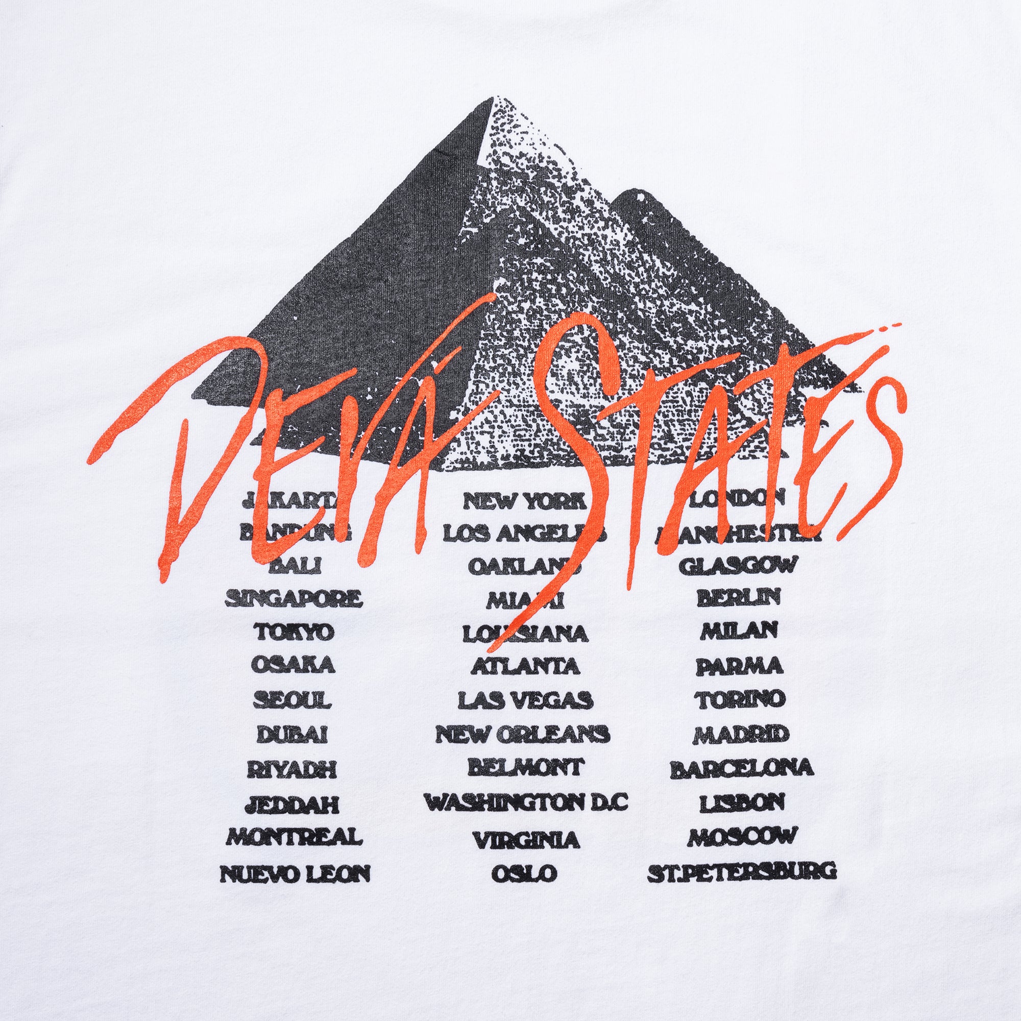 PYRAMID GFX T-Shirt [White]