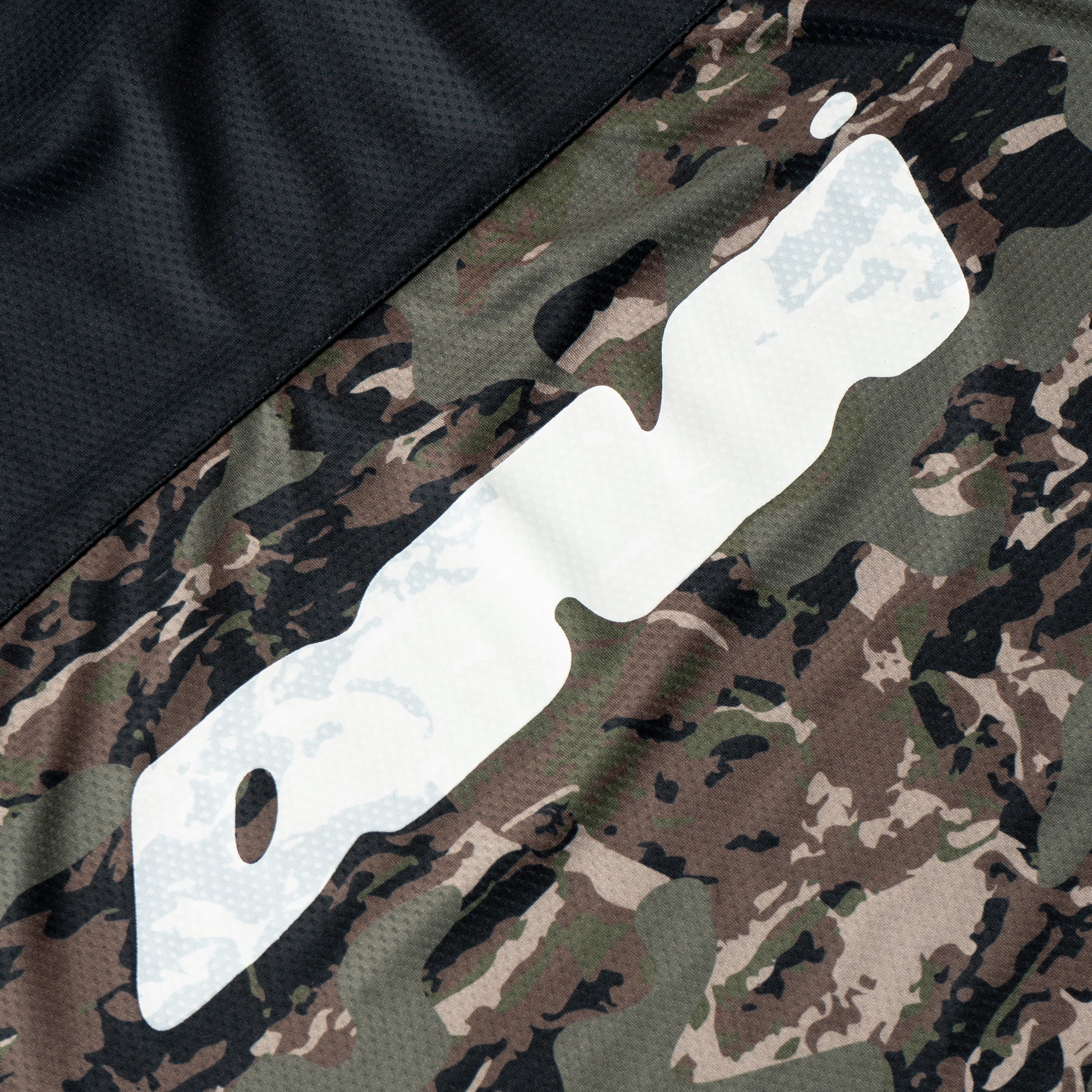 BALLISTIC Mesh Jersey Top [Camo/Multi]