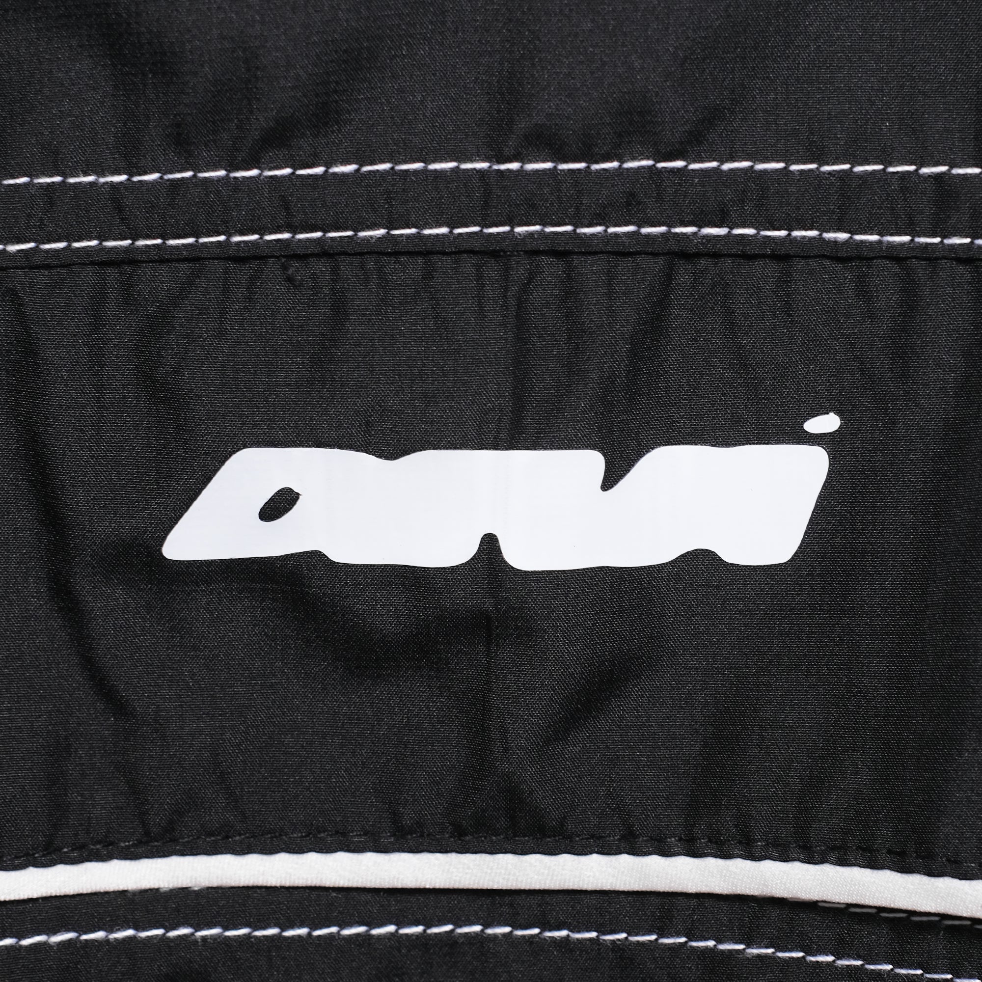 GALE Lightweight Shell Jacket [Black]